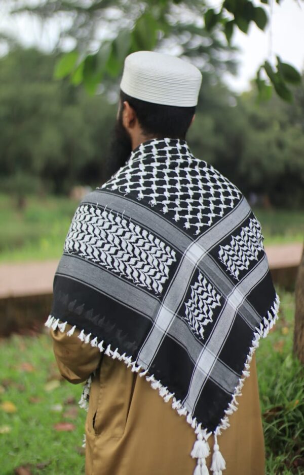 Palestine Keffiyeh Romal (Black & White) – Premium Quality | Stylish & Sunnah Inspired